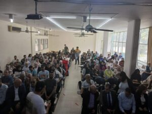 يوماً تراثياً فلسطينياً في حرم كلية الحقوق في الجامعة اللبنانية