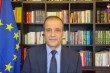 سياسات ترامب غير مستقرة والشعب الأمريكي لا يثق به